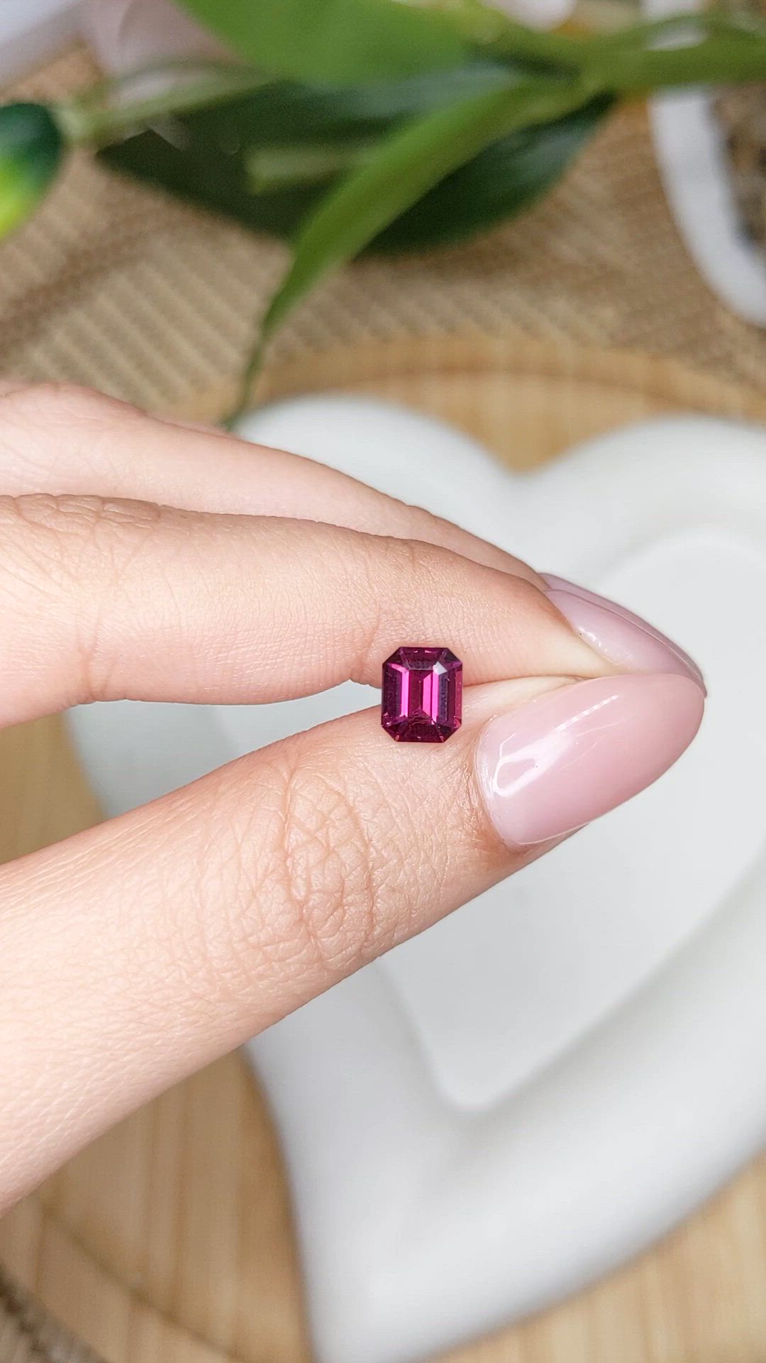 1.31 Ct. Purplish Red Rhodolite Garnet from Ceylon (Sri Lanka) Size Video