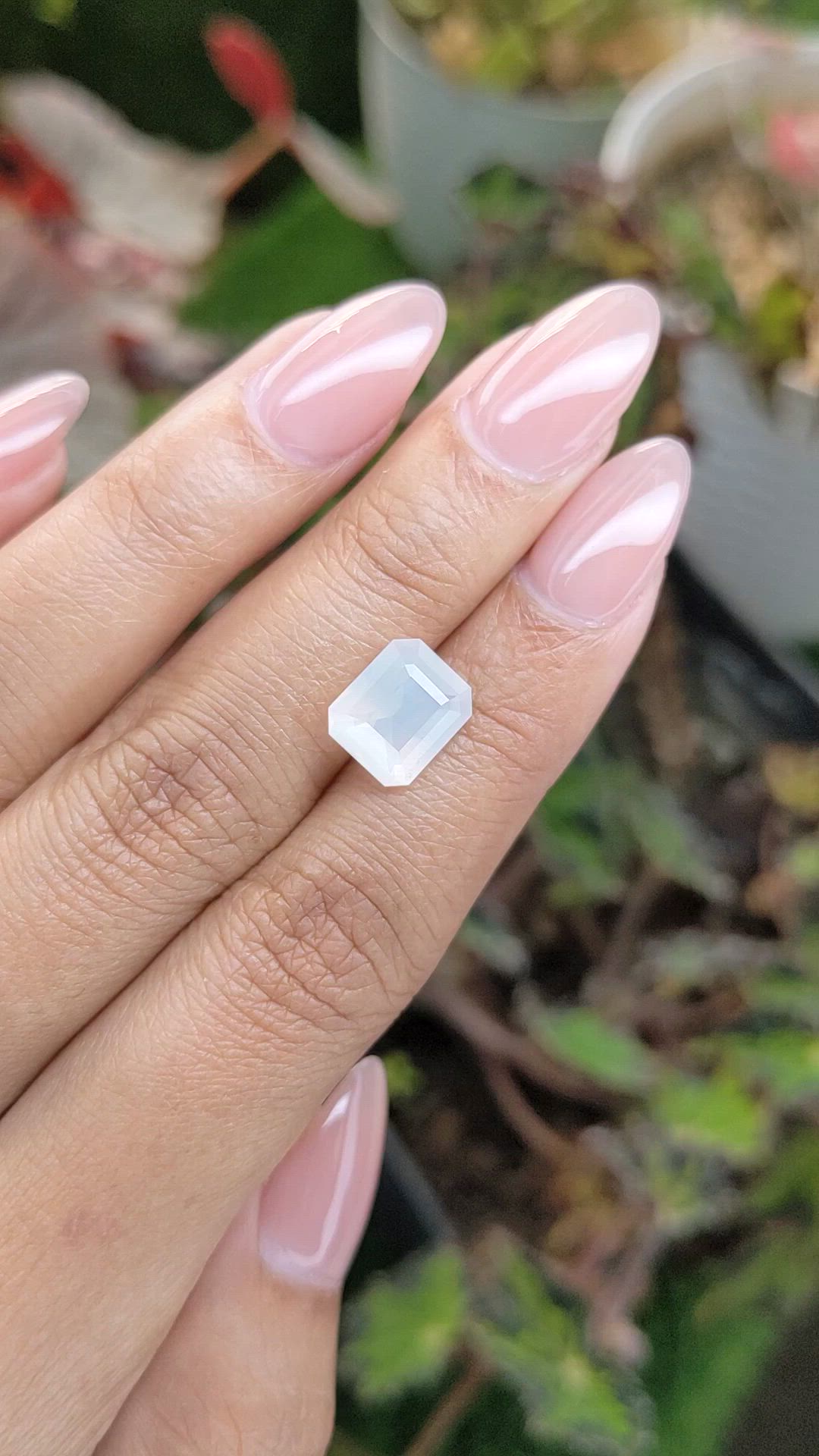 2.96 Ct. White Moonstone from Ceylon (Sri Lanka) Size Video