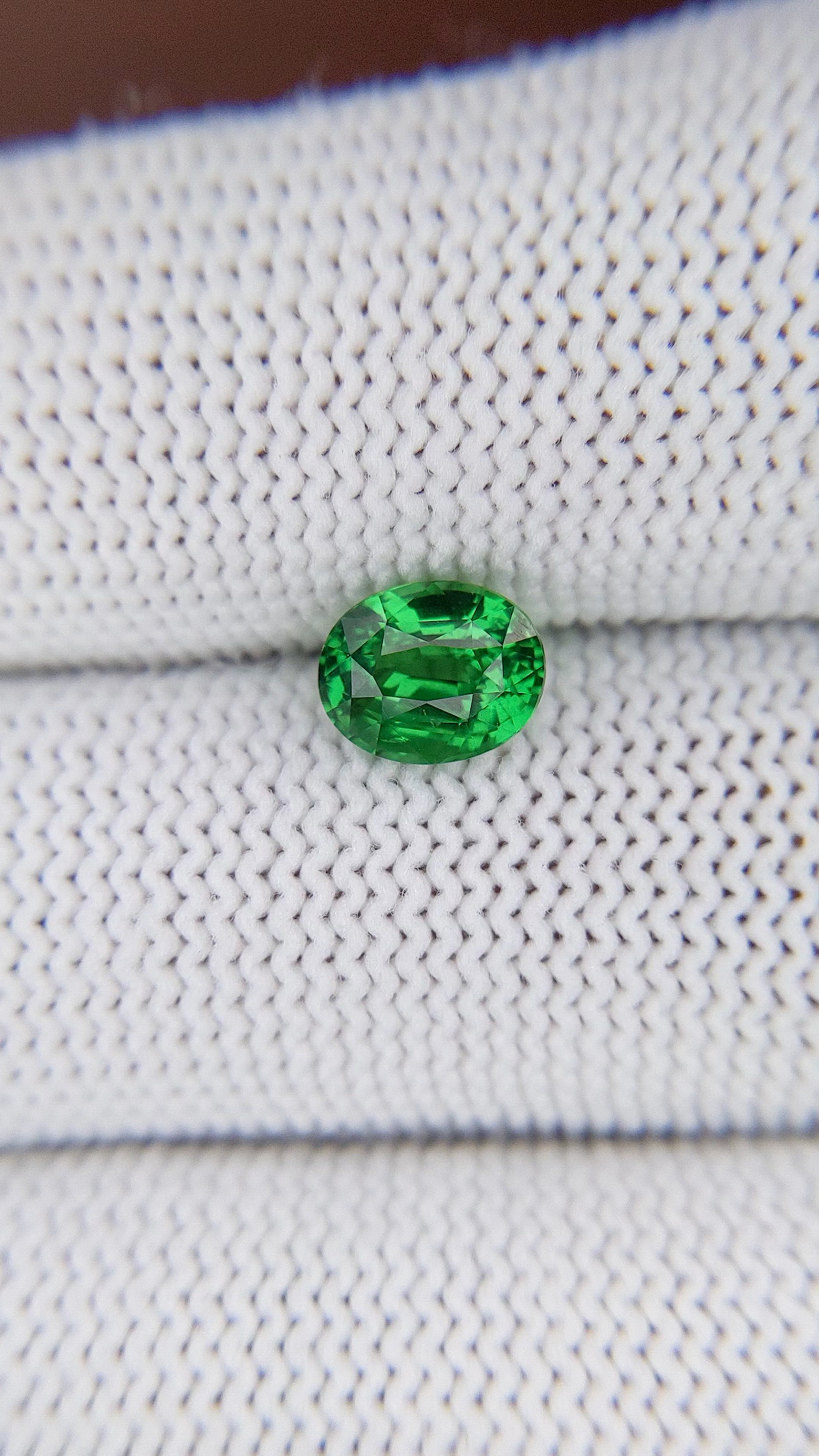 1.52 Ct. Tsavorite Garnet from Tanzania Size Video