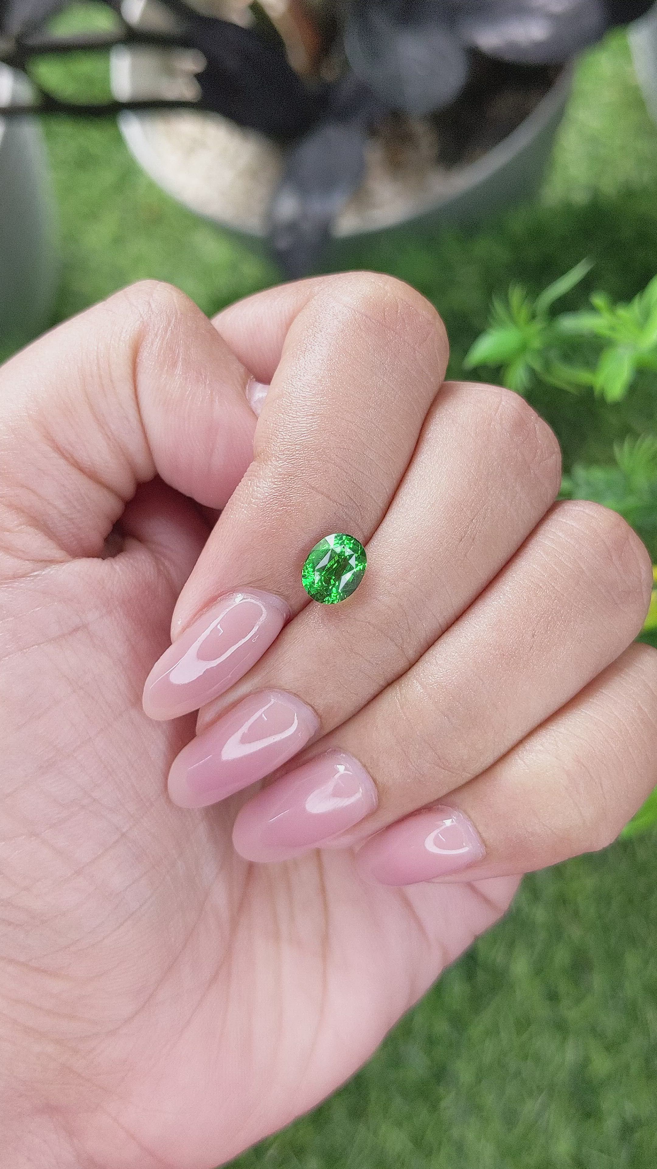 1.52 Ct. Tsavorite Garnet from Tanzania Size Video