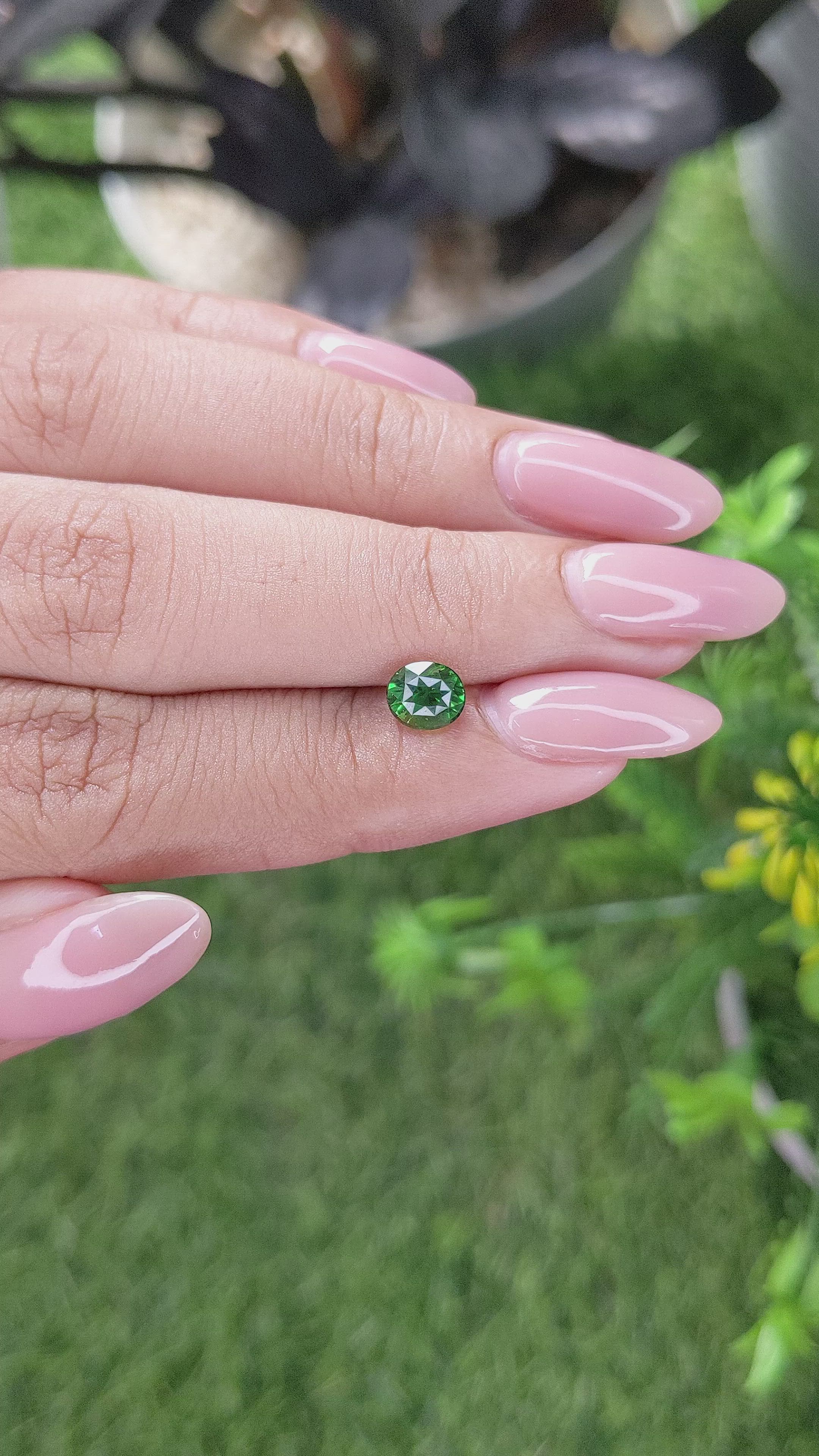 1.03 Ct. Tsavorite Garnet from Tanzania Size Video
