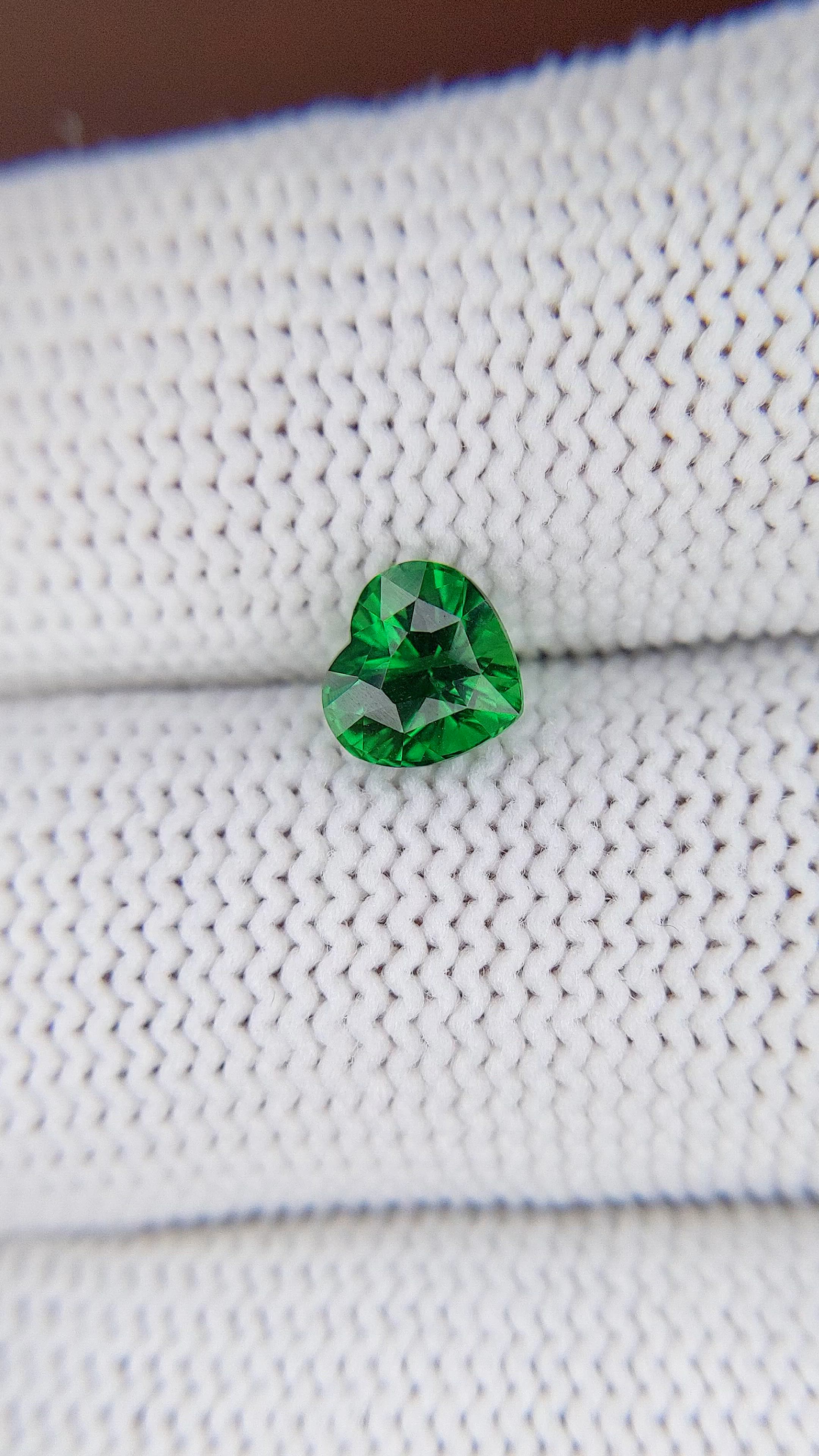 1.15 Ct. Tsavorite Garnet from Tanzania Size Video