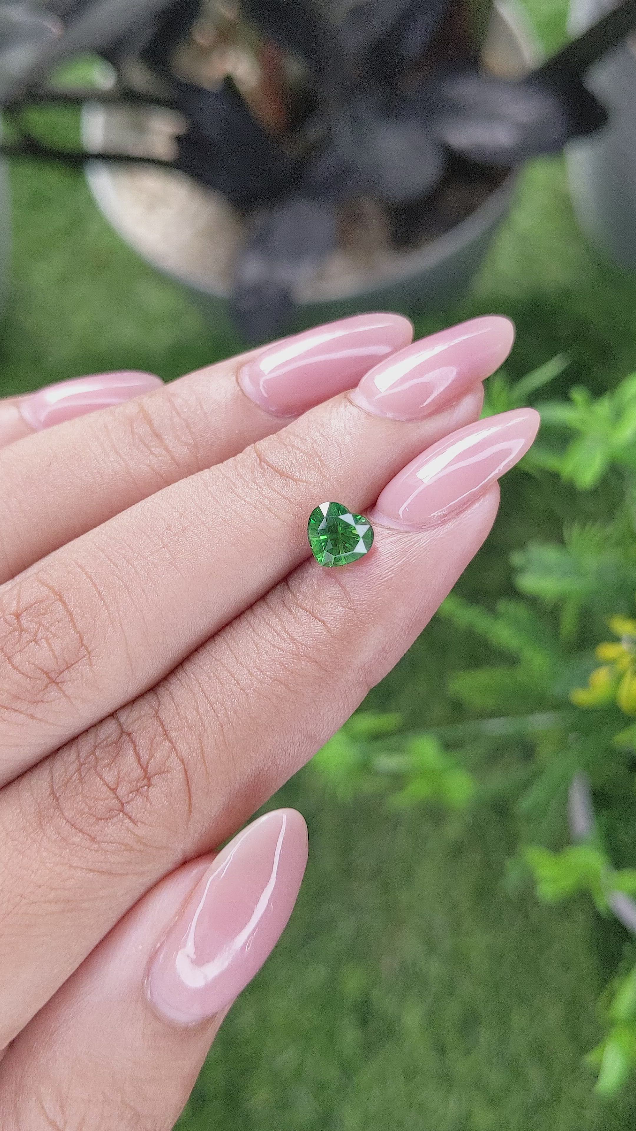 1.15 Ct. Tsavorite Garnet from Tanzania Size Video