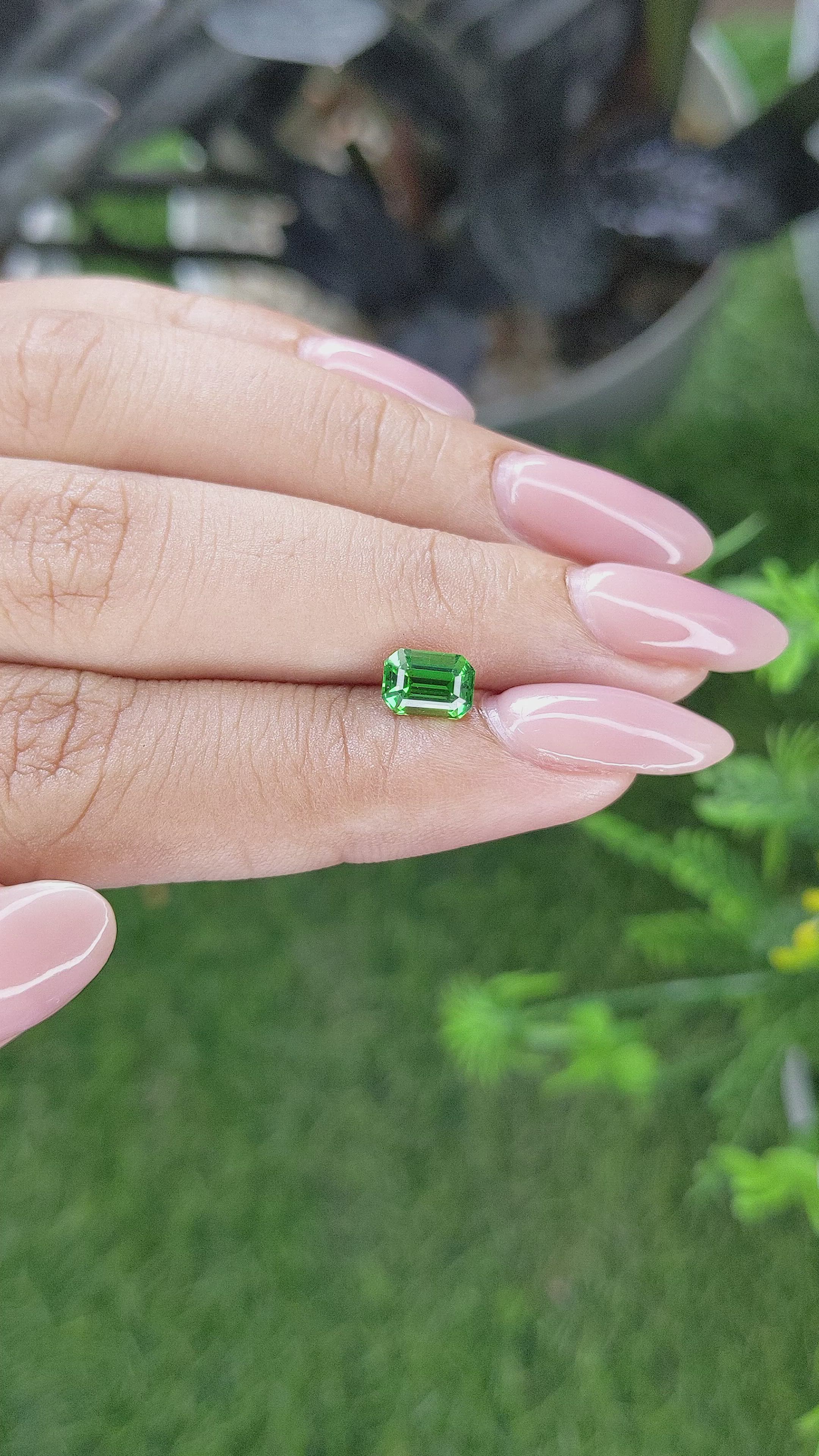 1.13 Ct. Tsavorite Garnet from Tanzania Size Video