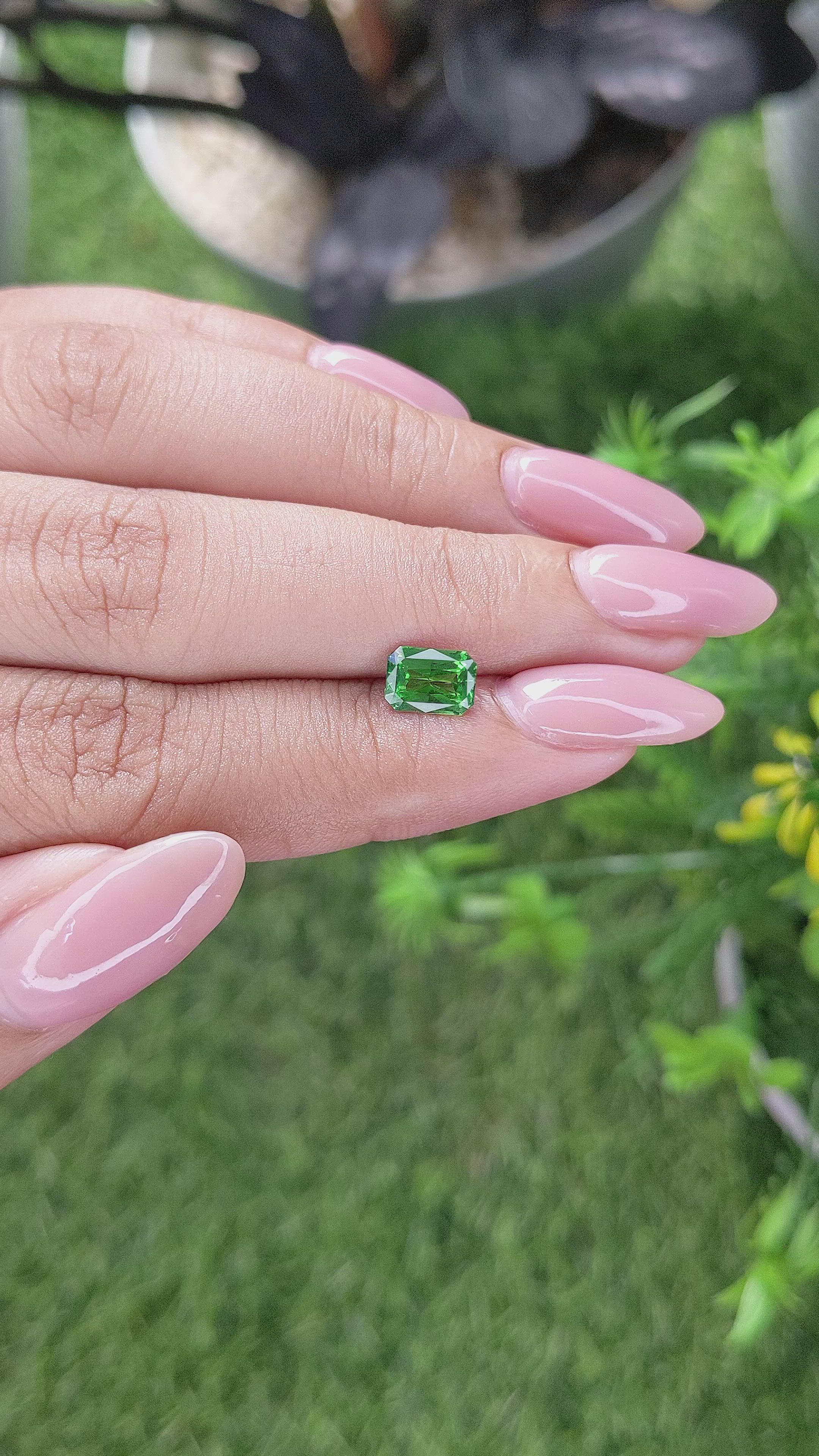 1.07 Ct. Tsavorite Garnet from Tanzania Size Video