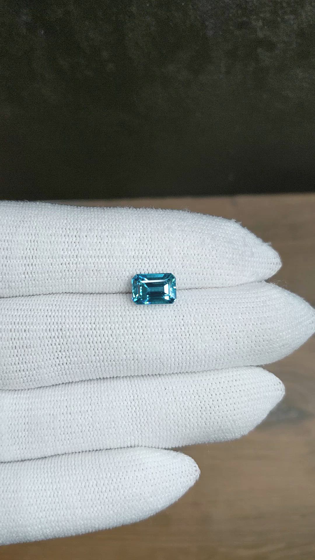 3.71 Ct. Greenish Blue Zircon from Ceylon (Sri Lanka) Size Video