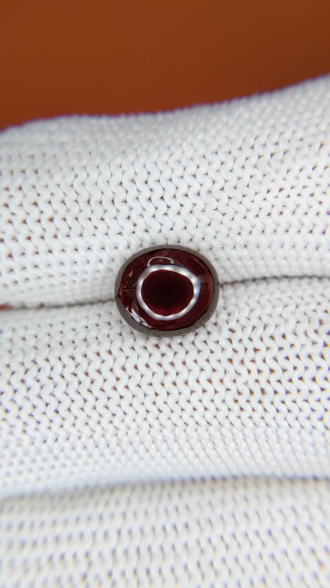2.90 Ct. Red Cabochon Garnet from Ceylon (Sri Lanka) Size Video