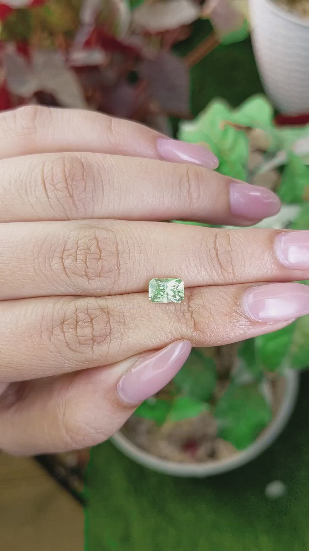 1.27 Ct. Tsavorite Garnet from Tanzania Size Video