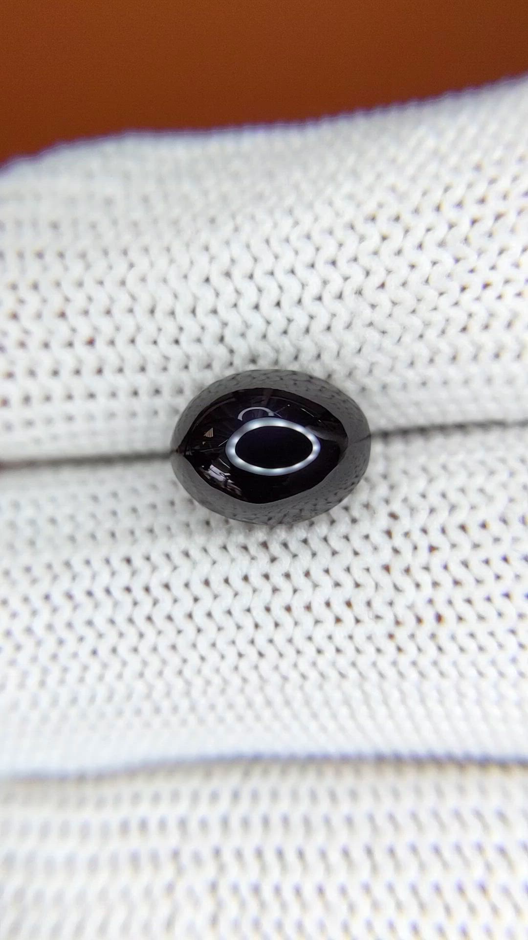 4.36 Ct. Purple Star Spinel from Ceylon (Sri Lanka) Size Video