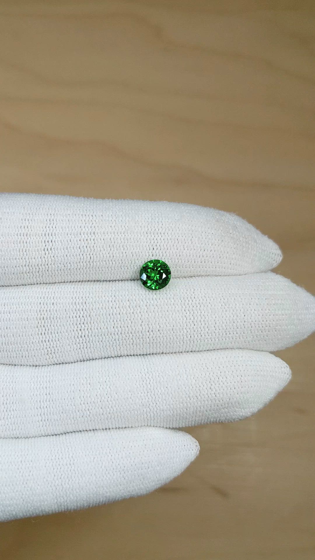 1.24 Ct. Tsavorite Garnet from Tanzania Size Video
