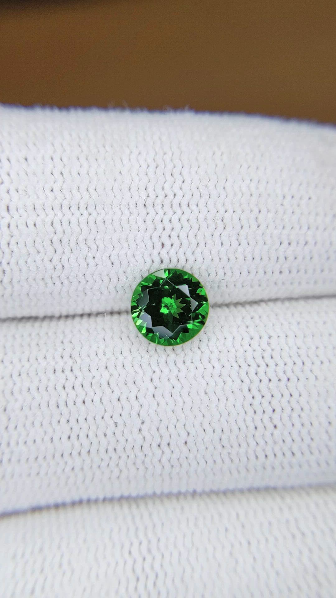 1.24 Ct. Tsavorite Garnet from Tanzania Size Video