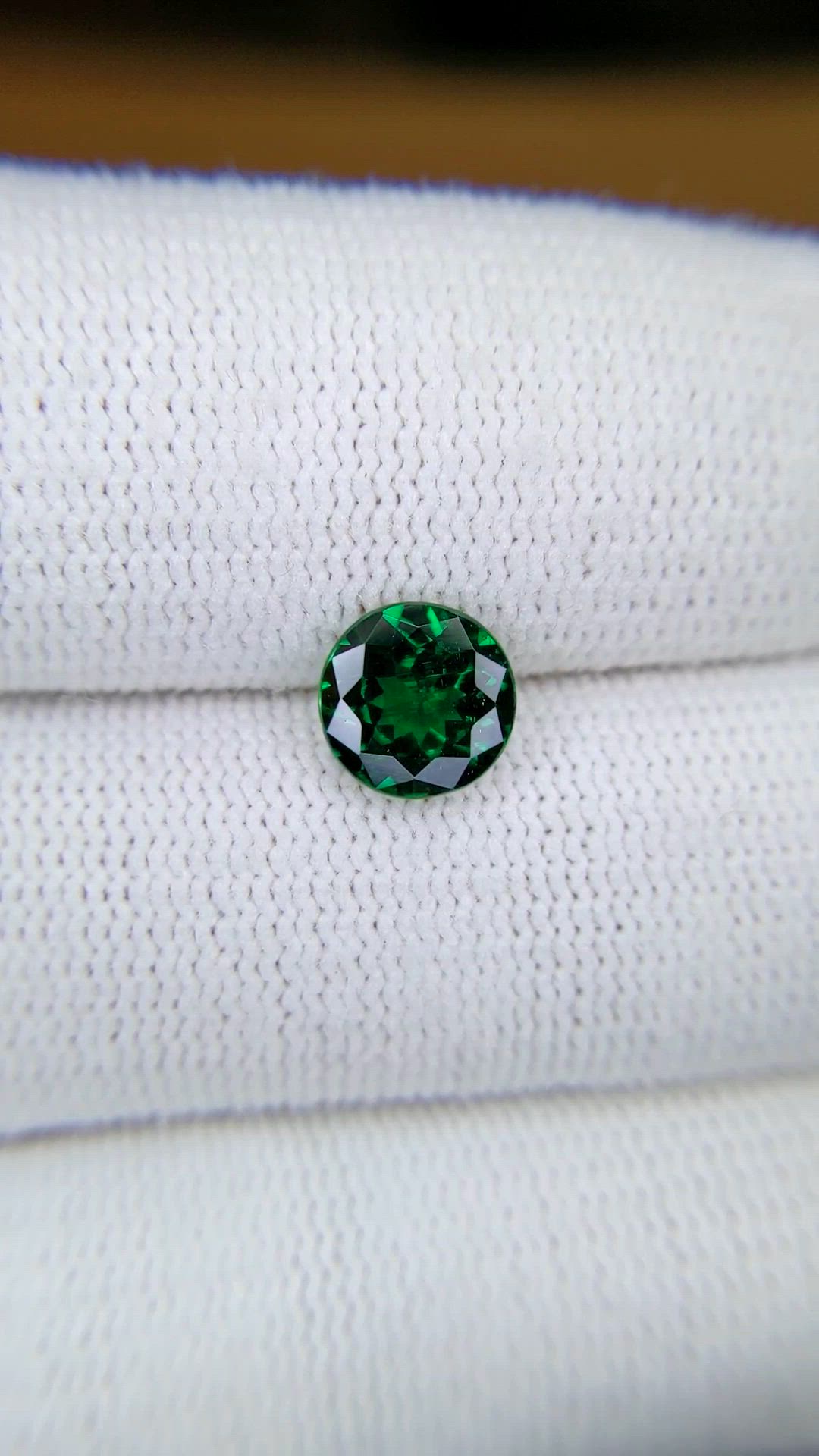 1.48 Ct. Tsavorite Garnet from Tanzania Size Video