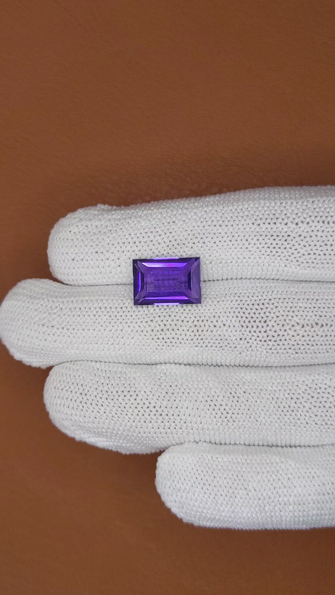 6.05 Ct. Purple Amethyst from Ceylon (Sri Lanka) Size Video