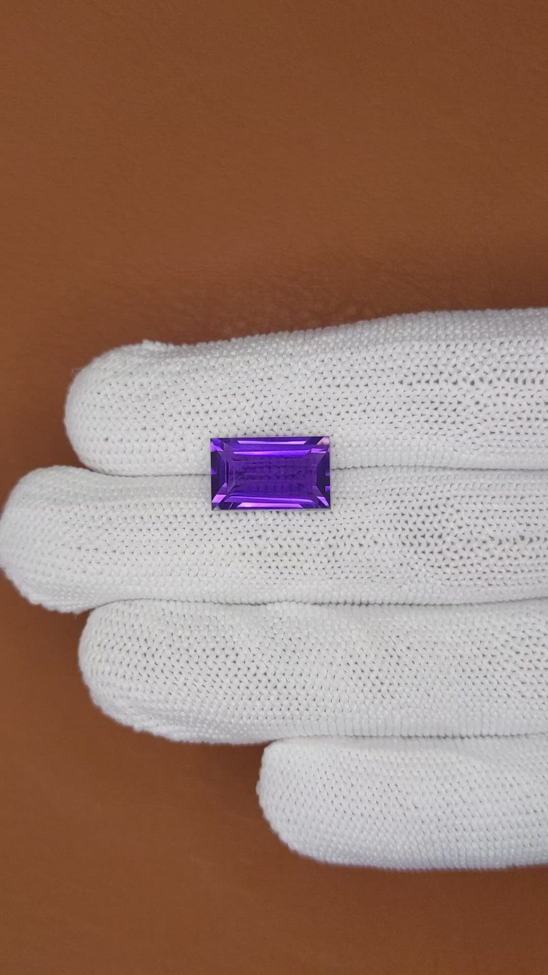 5.70 Ct. Purple Amethyst from Ceylon (Sri Lanka) Size Video