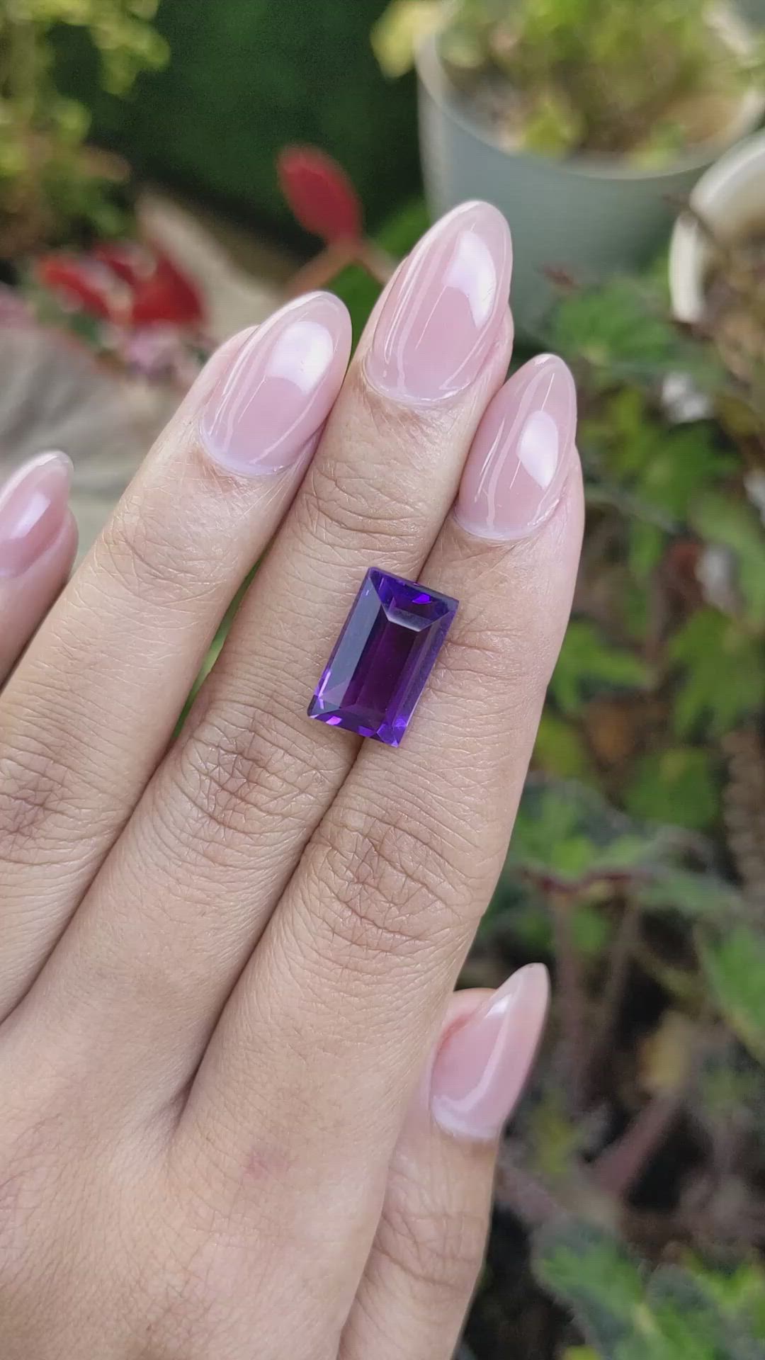 5.70 Ct. Purple Amethyst from Ceylon (Sri Lanka) Size Video