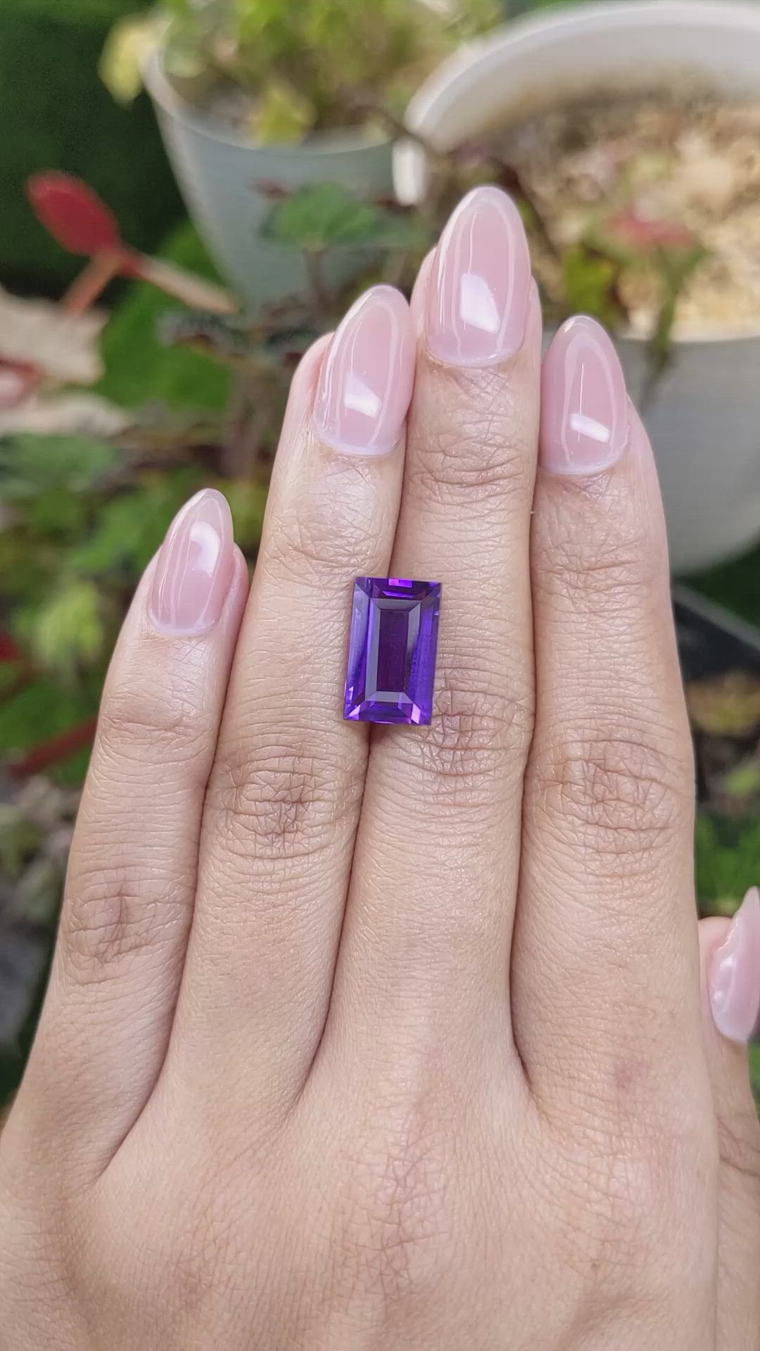 5.70 Ct. Purple Amethyst from Ceylon (Sri Lanka) Size Video