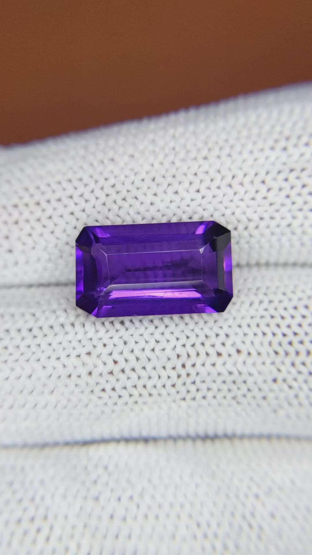 6.28 Ct. Purple Amethyst from Ceylon (Sri Lanka) Size Video
