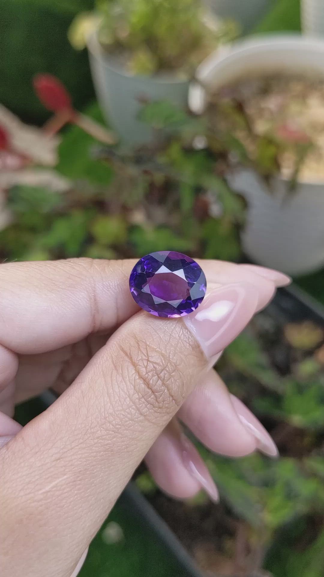 8.73 Ct. Purple Amethyst from Ceylon (Sri Lanka) Size Video
