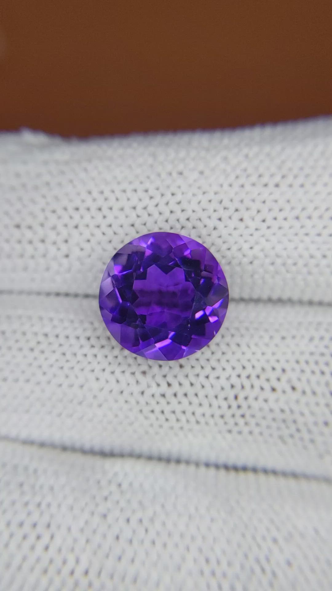 5.93 Ct. Purple Amethyst from Ceylon (Sri Lanka) Size Video