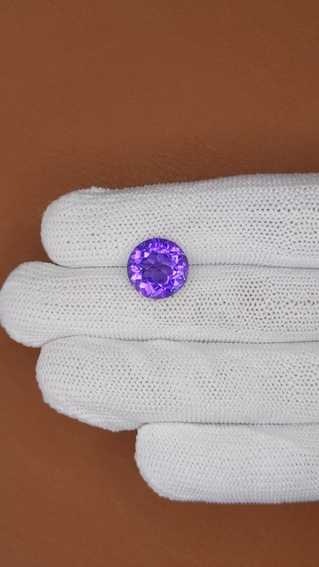 6.05 Ct. Purple Amethyst from Ceylon (Sri Lanka) Size Video