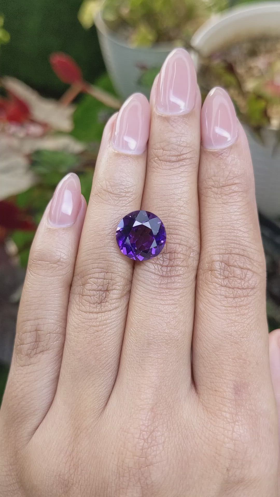 6.23 Ct. Purple Amethyst from Ceylon (Sri Lanka) Size Video