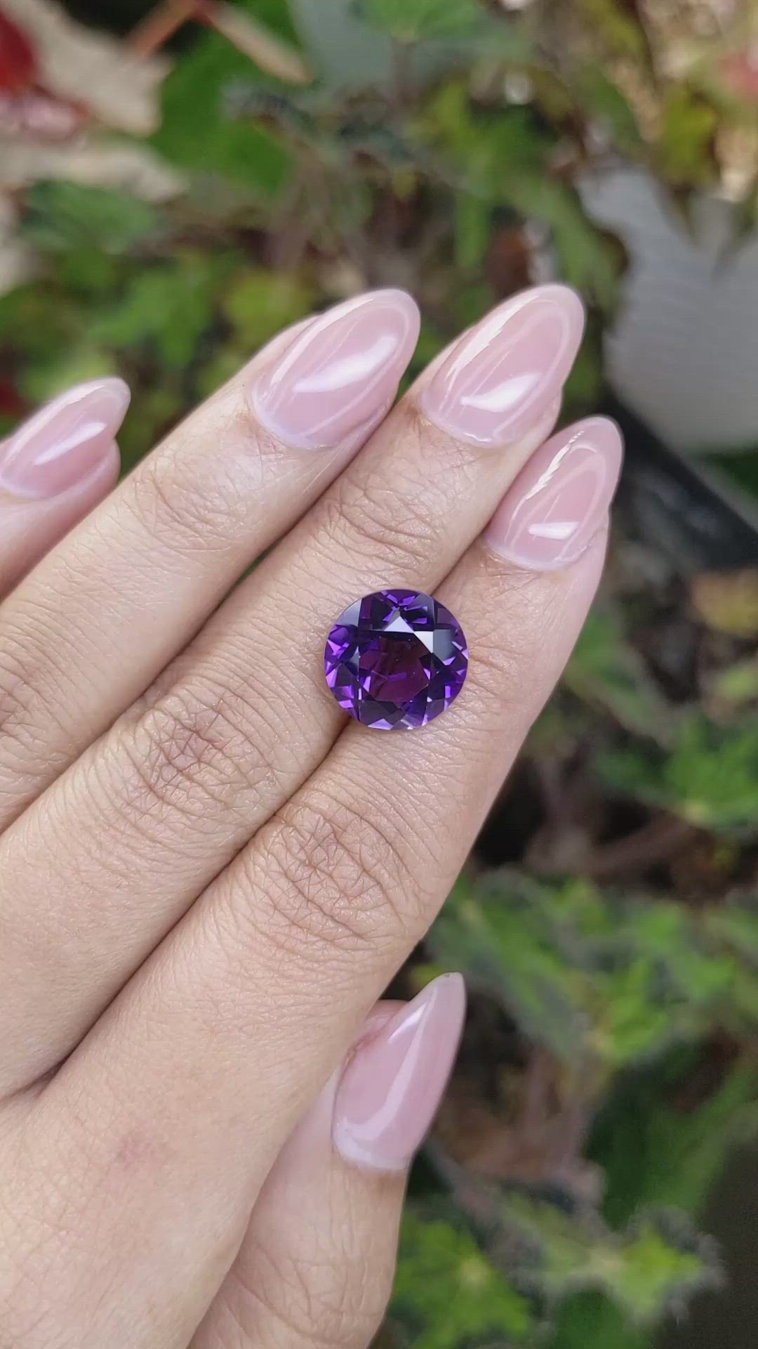 6.23 Ct. Purple Amethyst from Ceylon (Sri Lanka) Size Video
