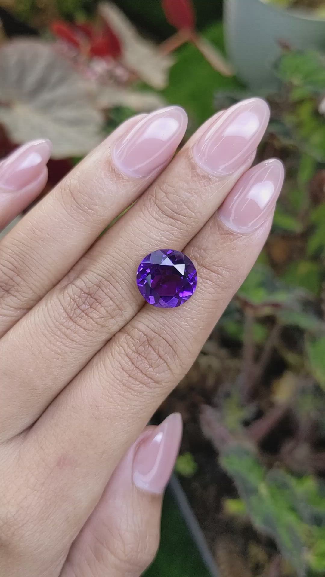 6.17 Ct. Purple Amethyst from Ceylon (Sri Lanka) Size Video