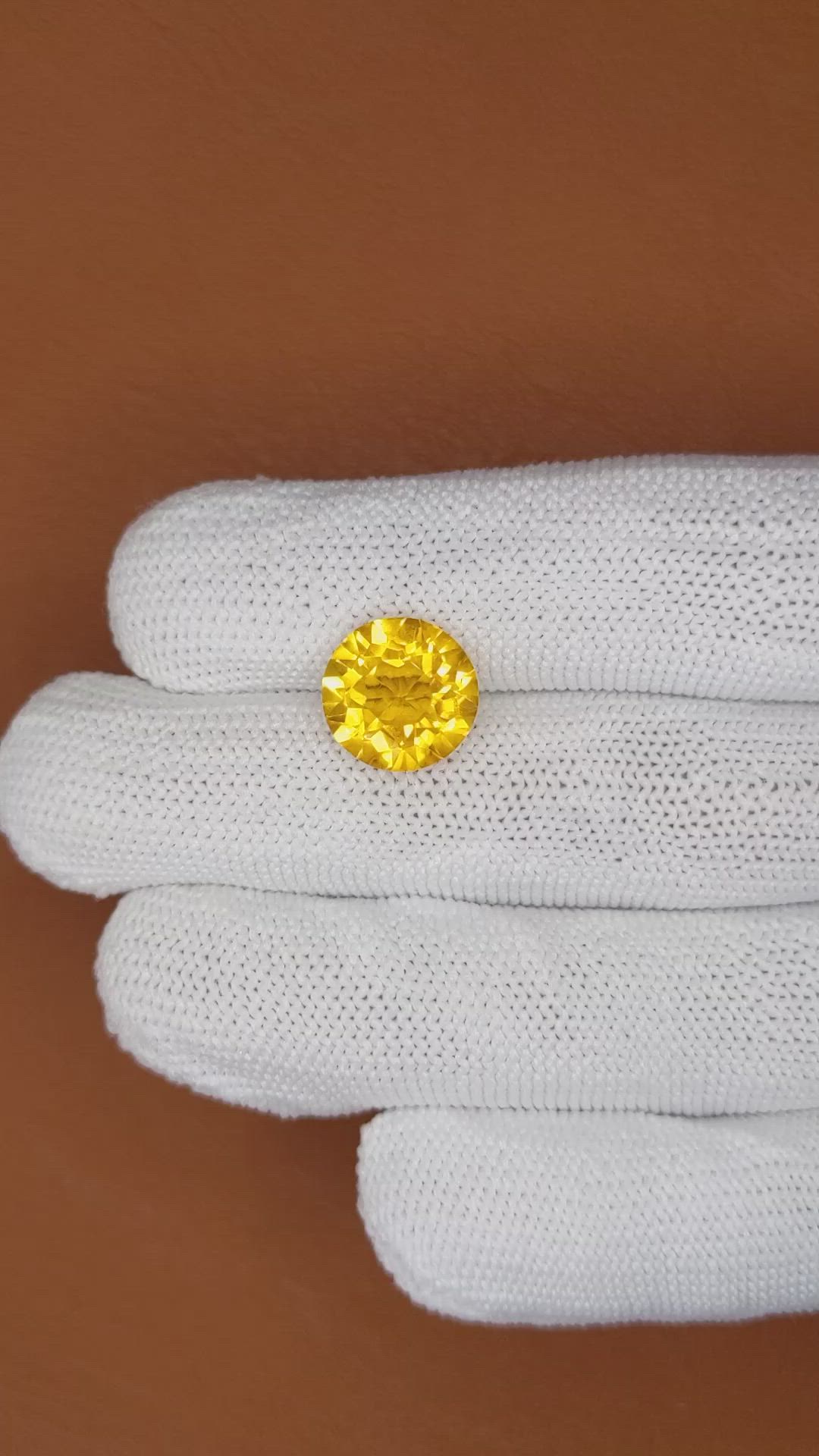 5.48 Ct. Yellow Citrine from Ceylon (Sri Lanka) Size Video