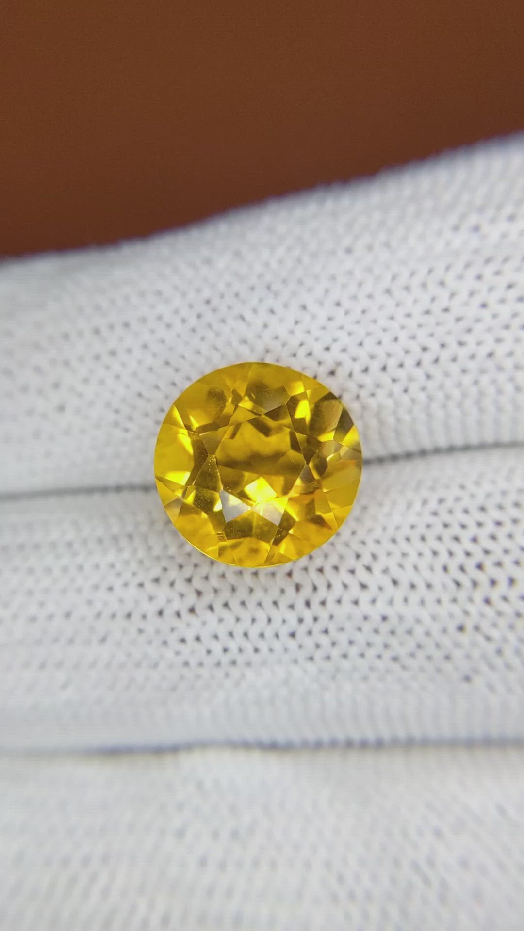 6.12 Ct. Yellow Citrine from Ceylon (Sri Lanka) Size Video
