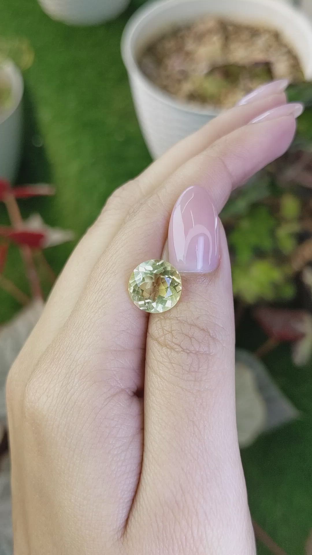 4.31 Ct. Lemon Quartz from Brazil Size Video