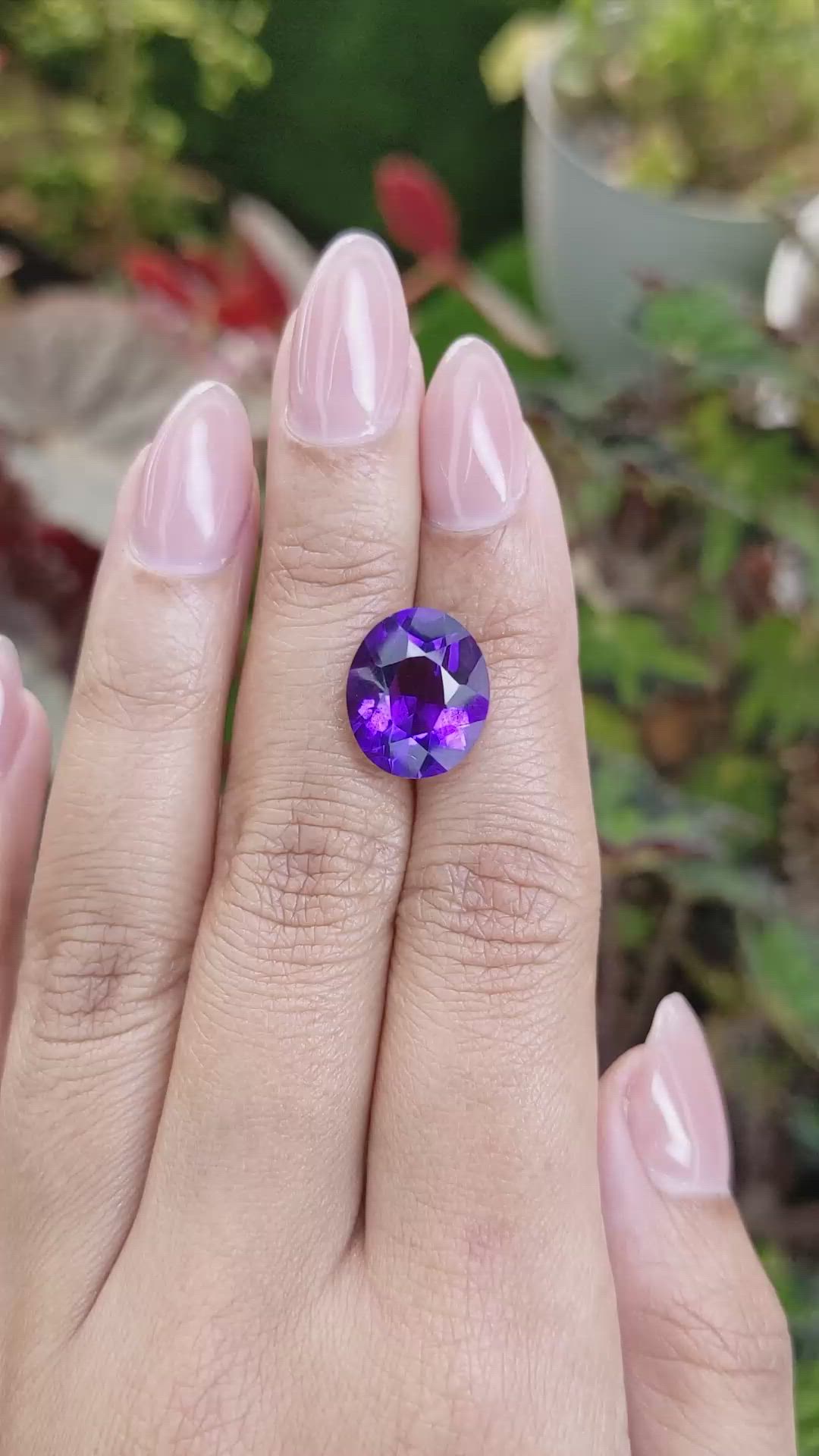 6.67 Ct. Purple Amethyst from Ceylon (Sri Lanka) Size Video