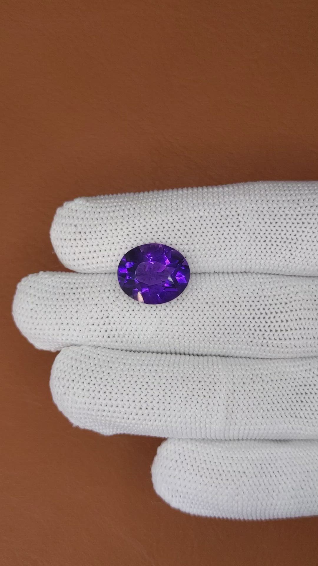 6.67 Ct. Purple Amethyst from Ceylon (Sri Lanka) Size Video