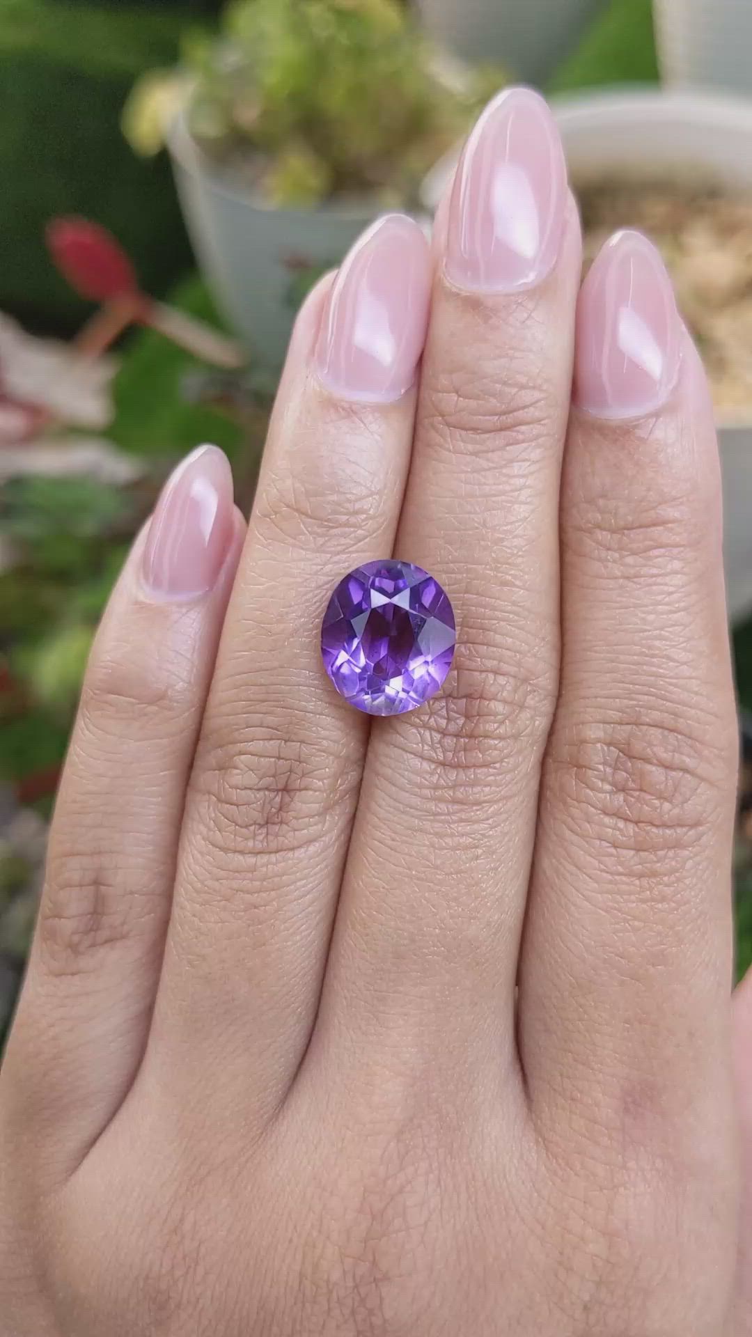 6.27 Ct. Purple Amethyst from Ceylon (Sri Lanka) Size Video