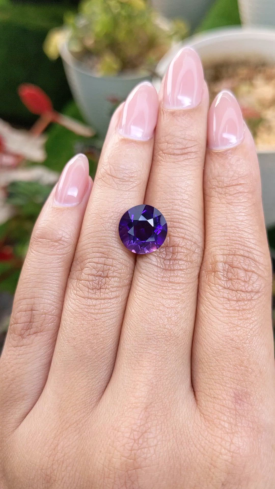 5.56 Ct. Purple Amethyst from Ceylon (Sri Lanka) Size Video