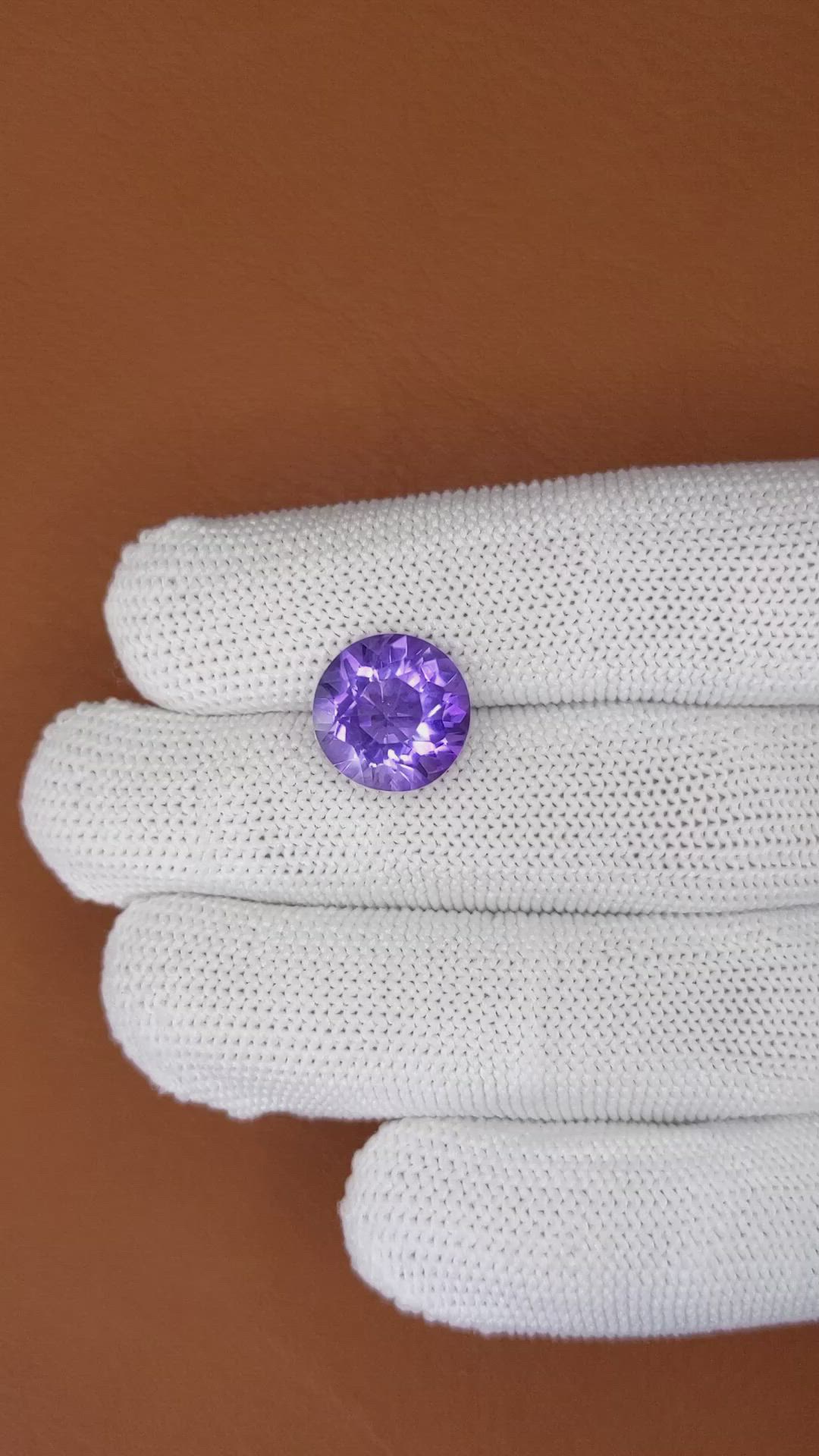 5.82 Ct. Purple Amethyst from Ceylon (Sri Lanka) Size Video