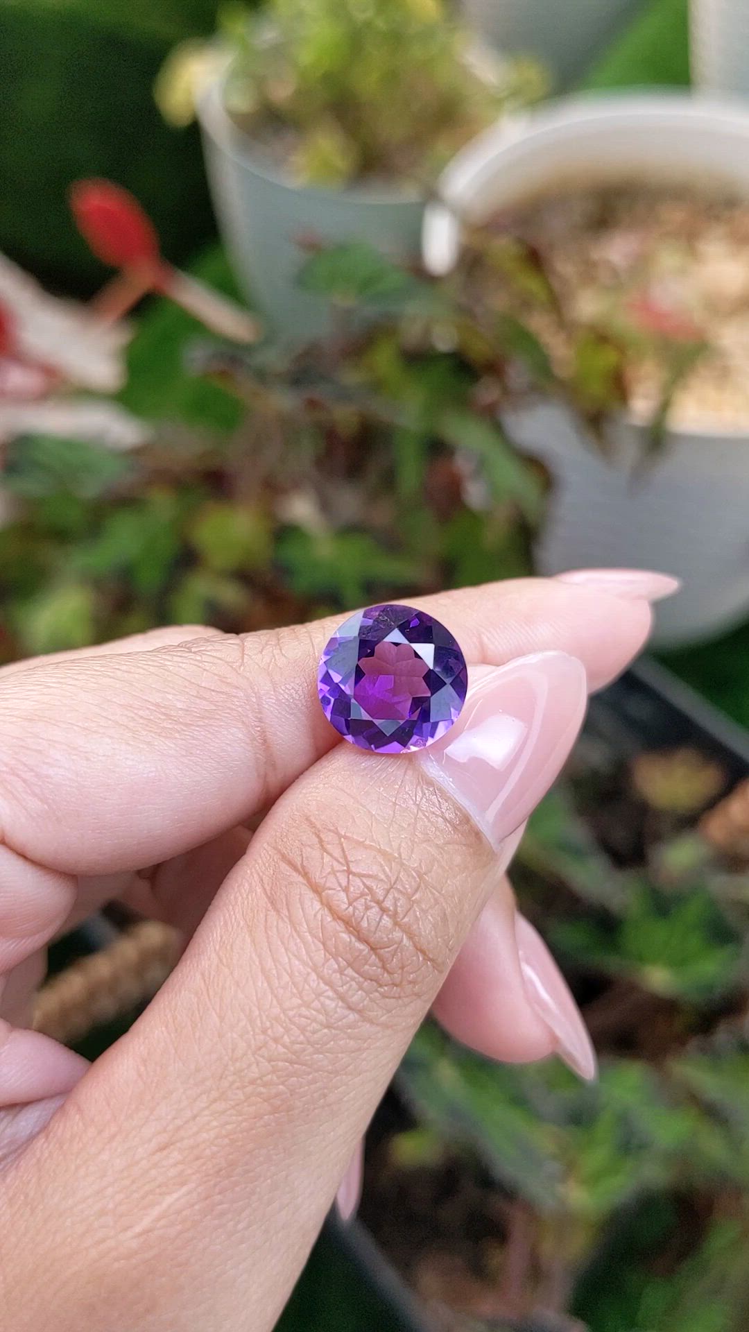 5.49 Ct. Purple Amethyst from Ceylon (Sri Lanka) Size Video