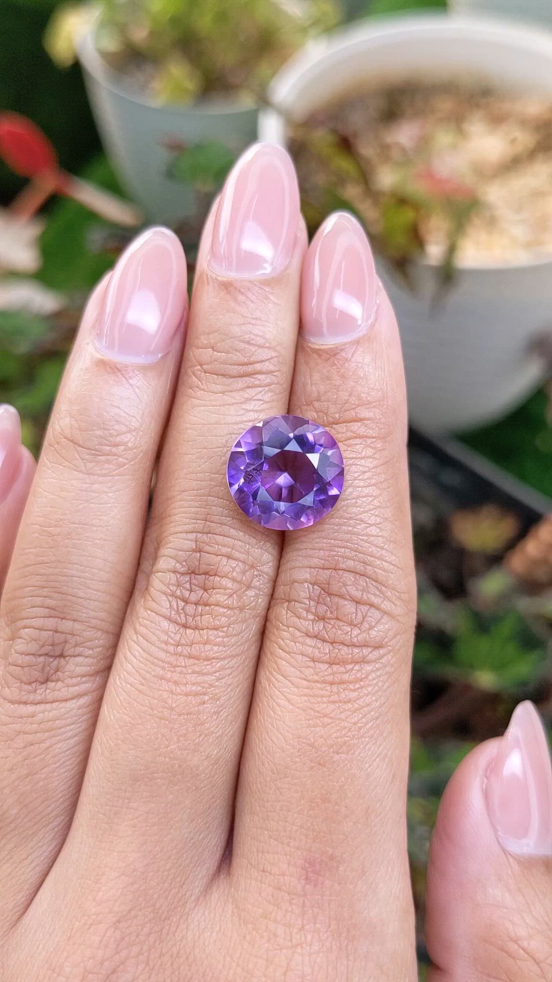 7.81 Ct. Purple Amethyst from Ceylon (Sri Lanka) Size Video