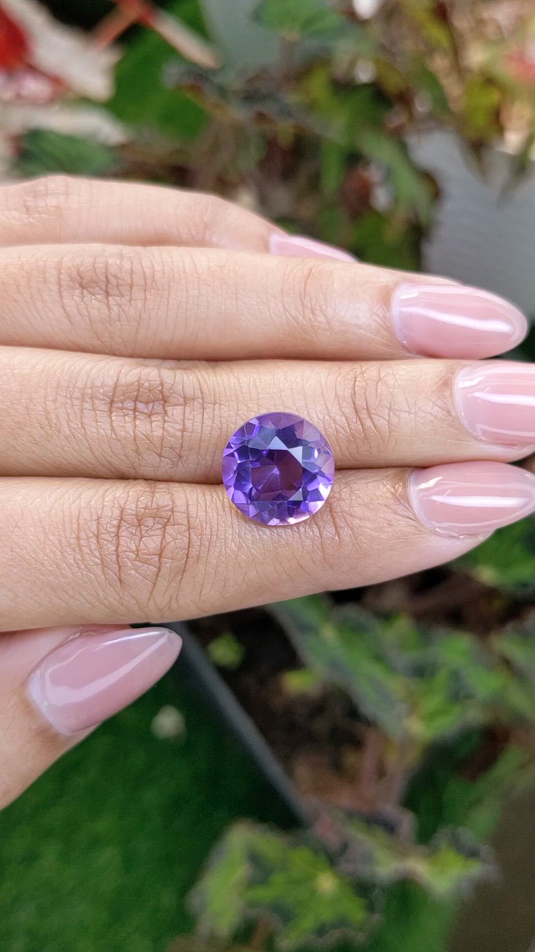 7.81 Ct. Purple Amethyst from Ceylon (Sri Lanka) Size Video