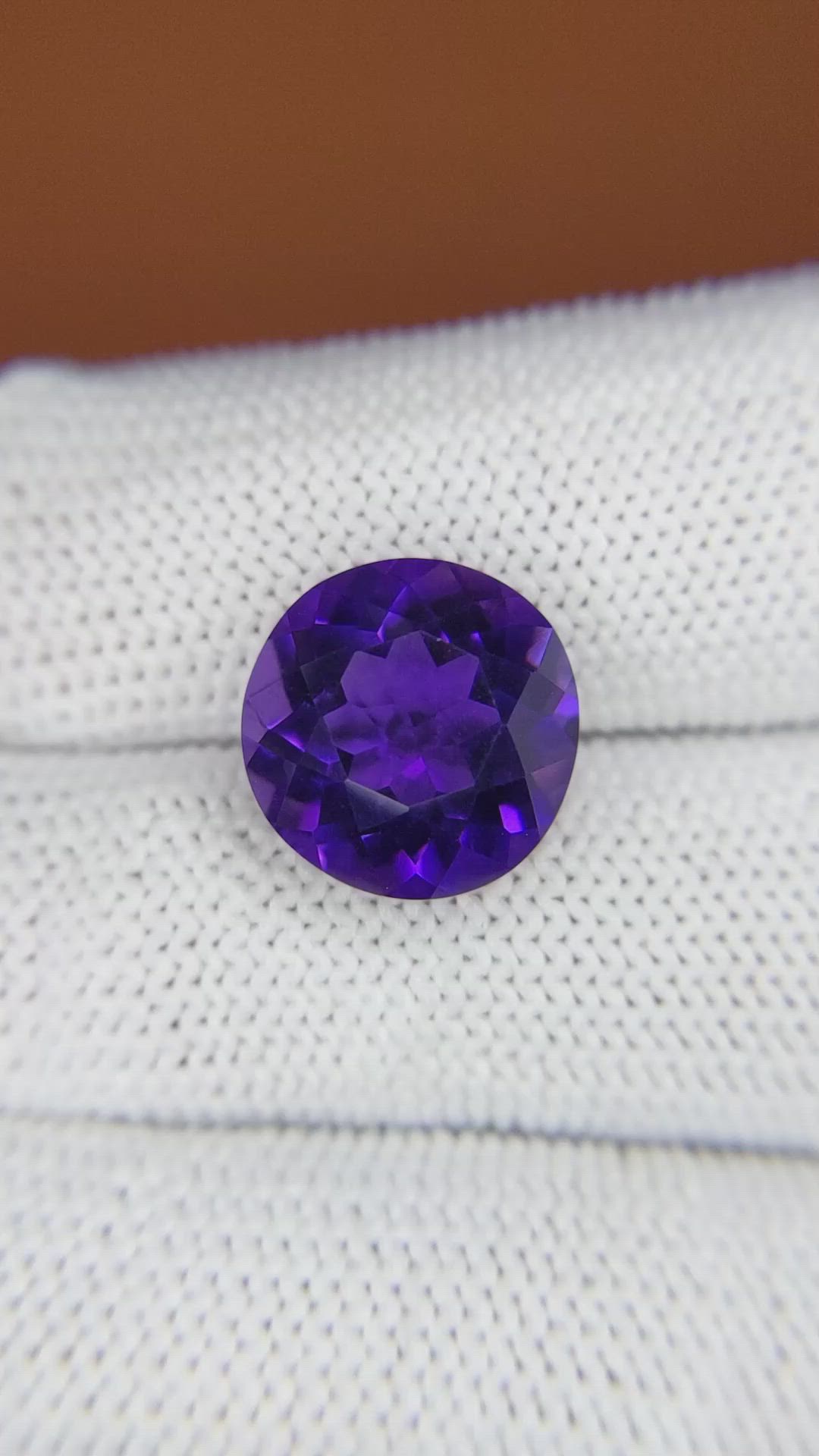 6.62 Ct. Purple Amethyst from Ceylon (Sri Lanka) Size Video