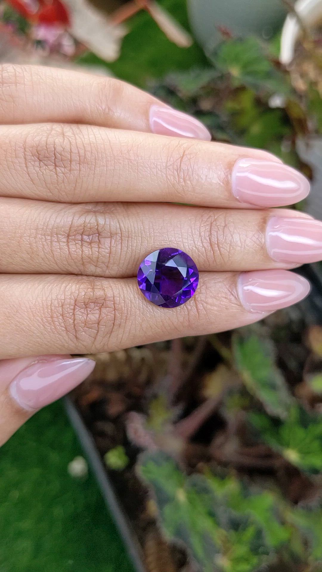 6.62 Ct. Purple Amethyst from Ceylon (Sri Lanka) Size Video