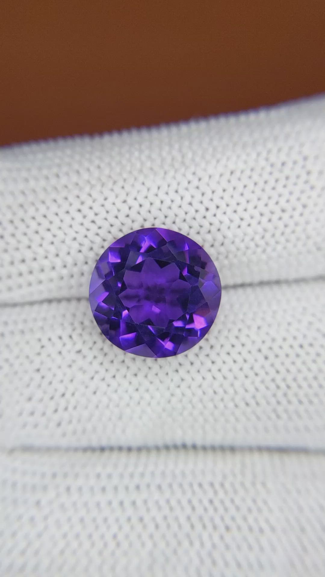6.02 Ct. Purple Amethyst from Ceylon (Sri Lanka) Size Video