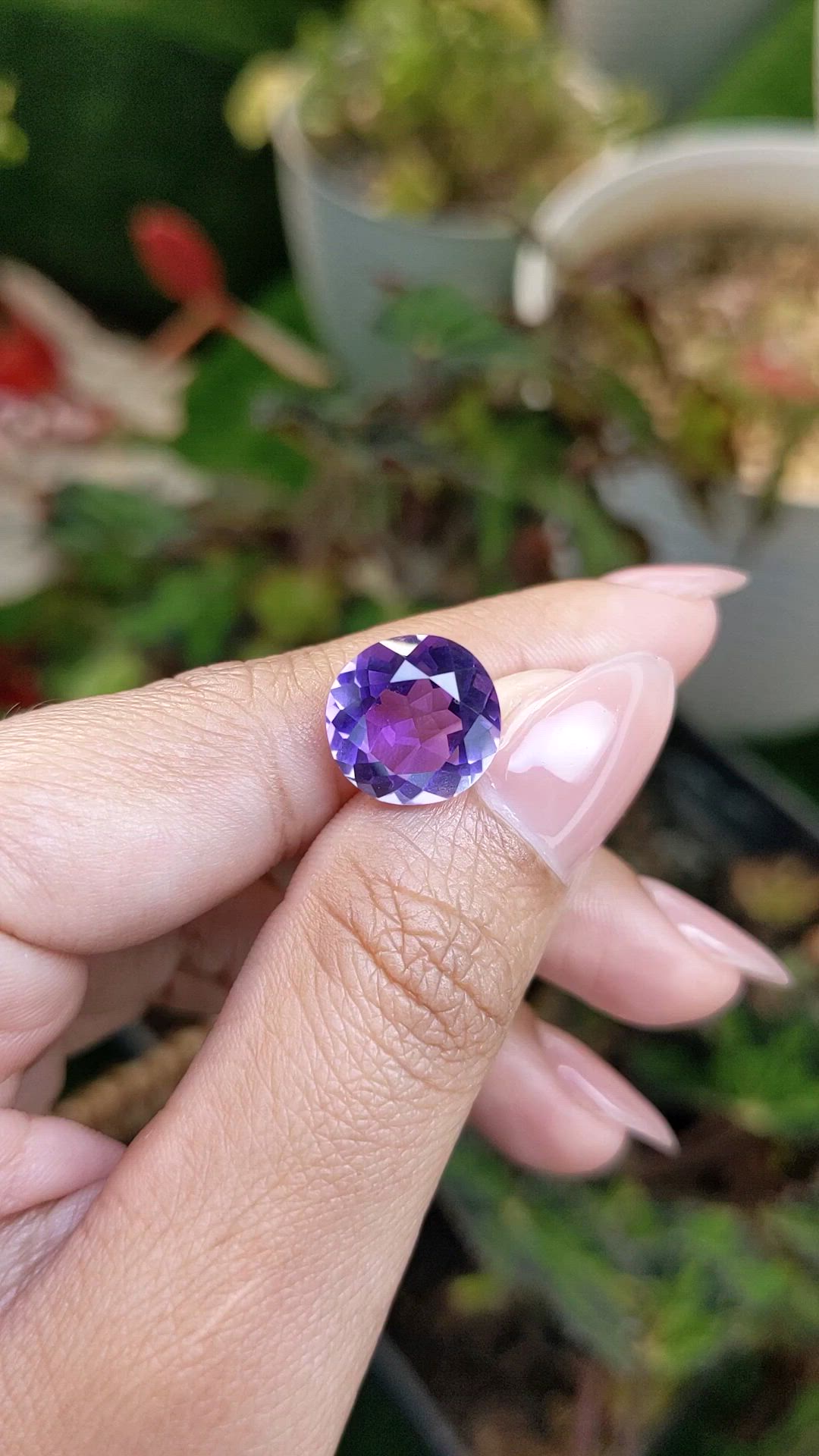 5.65 Ct. Purple Amethyst from Ceylon (Sri Lanka) Size Video