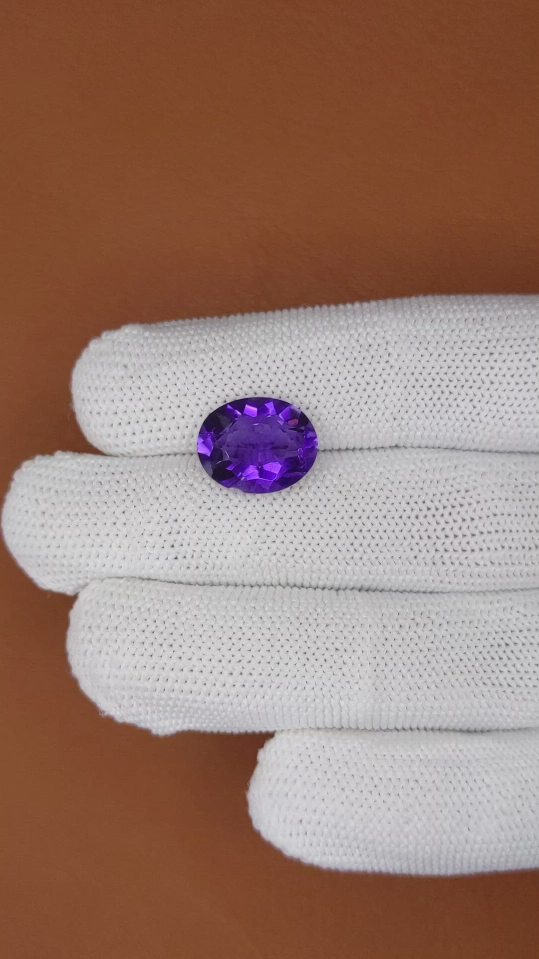 5.46 Ct. Purple Amethyst from Ceylon (Sri Lanka) Size Video