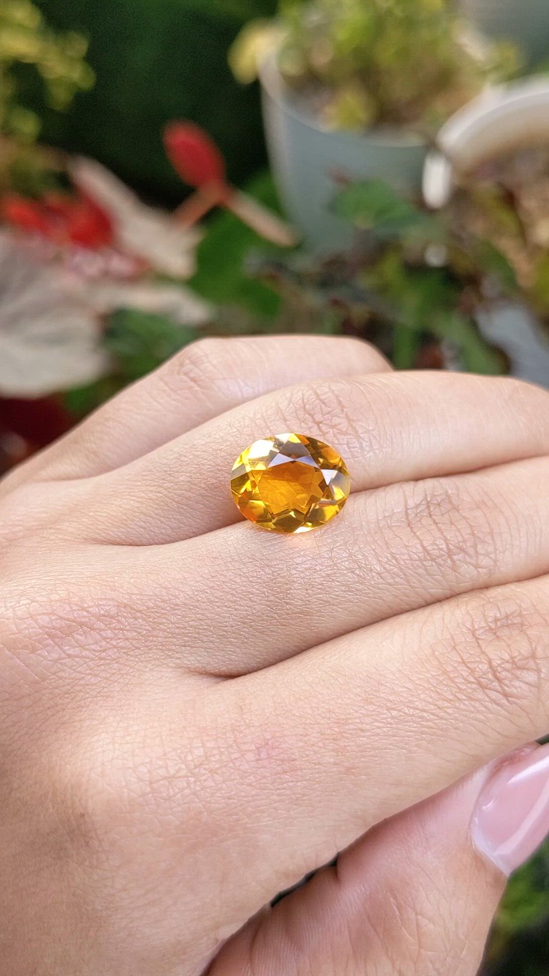 5.12 Ct. Golden Citrine from Ceylon (Sri Lanka) Size Video