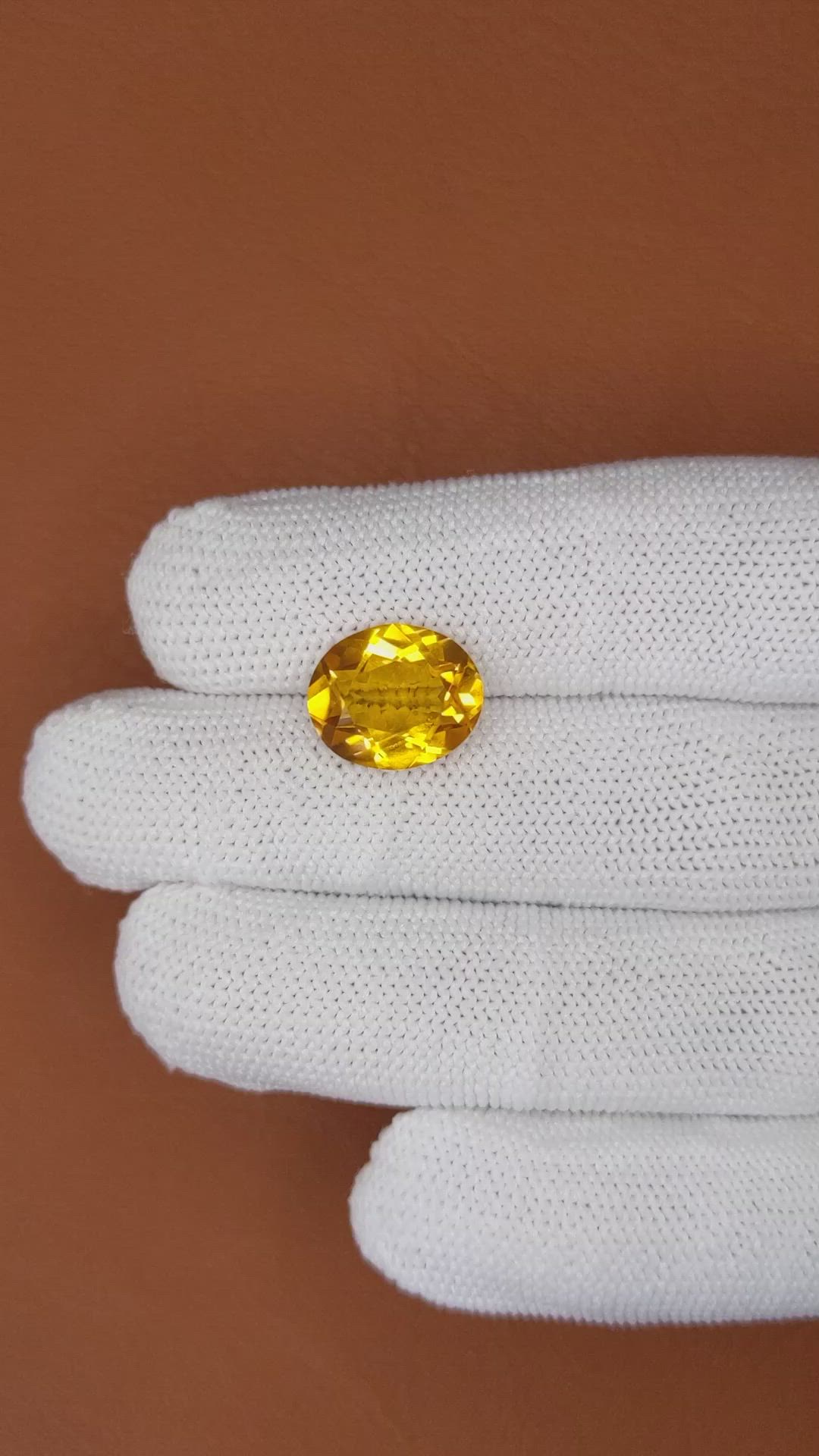 5.12 Ct. Golden Citrine from Ceylon (Sri Lanka) Size Video