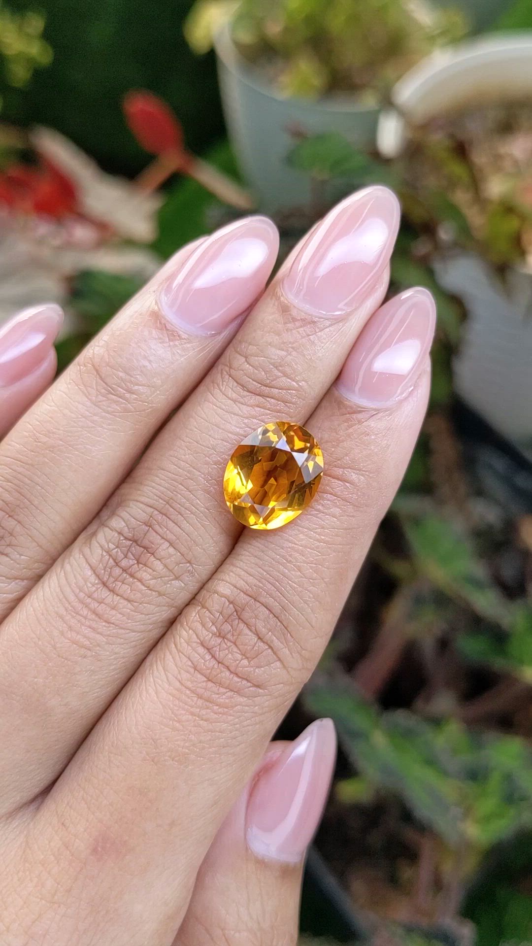 5.30 Ct. Golden Citrine from Ceylon (Sri Lanka) Size Video