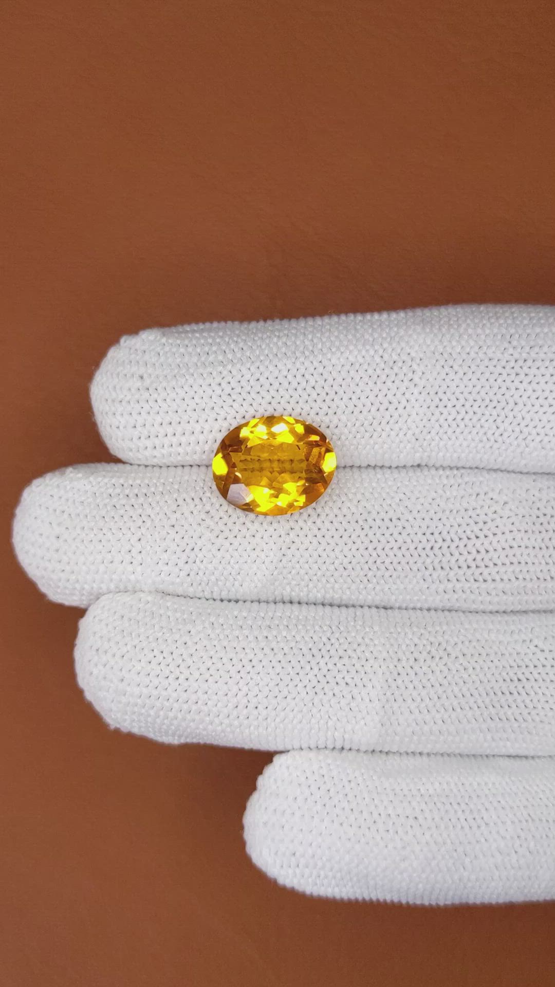 5.30 Ct. Golden Citrine from Ceylon (Sri Lanka) Size Video