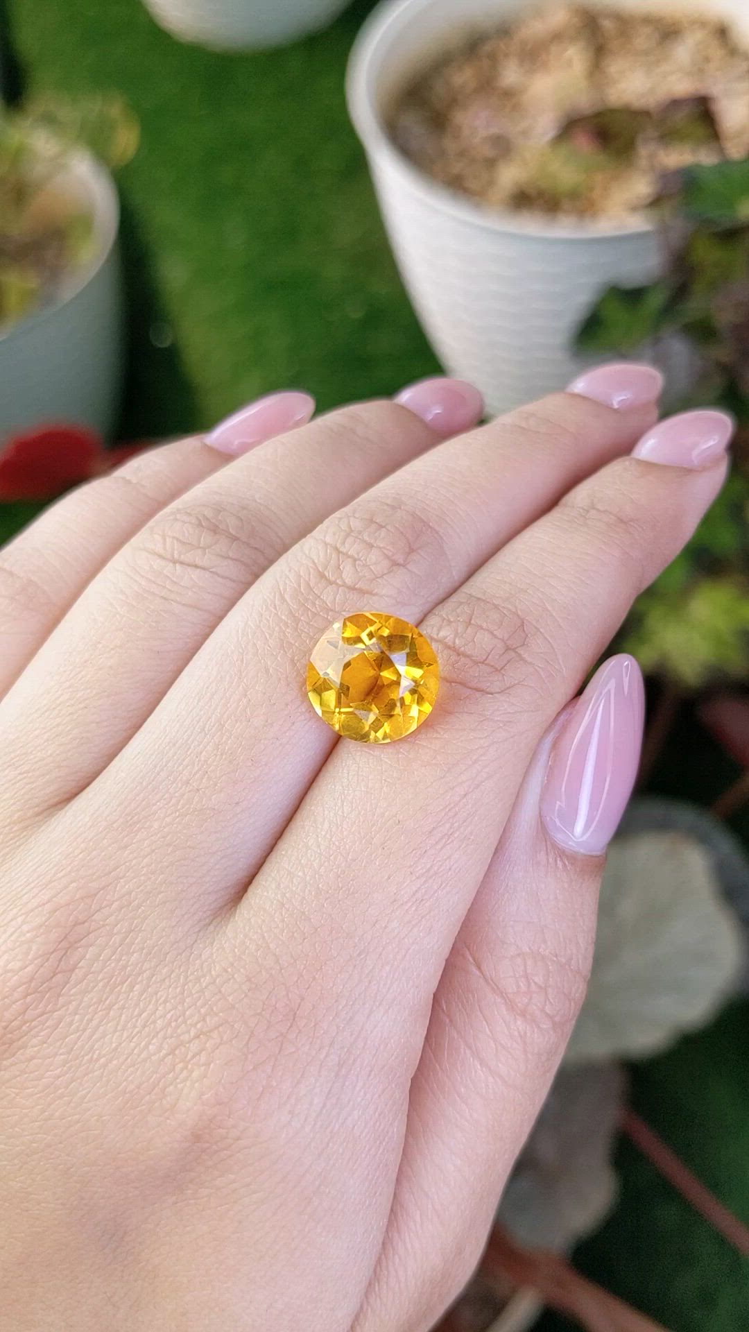 6.00 Ct. Yellow Citrine from Ceylon (Sri Lanka) Size Video