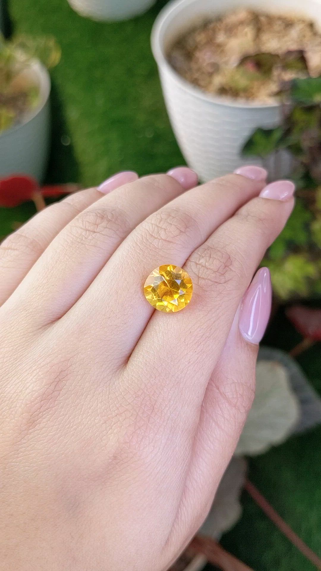 4.99 Ct. Yellow Citrine from Ceylon (Sri Lanka) Size Video
