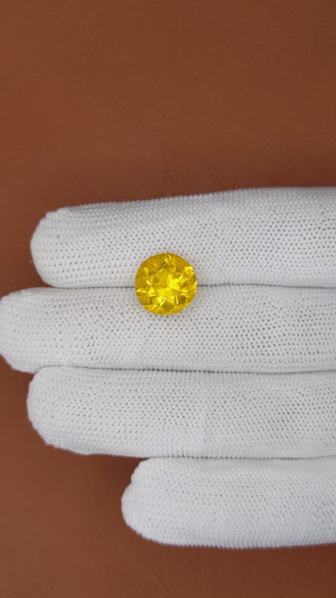 4.99 Ct. Yellow Citrine from Ceylon (Sri Lanka) Size Video
